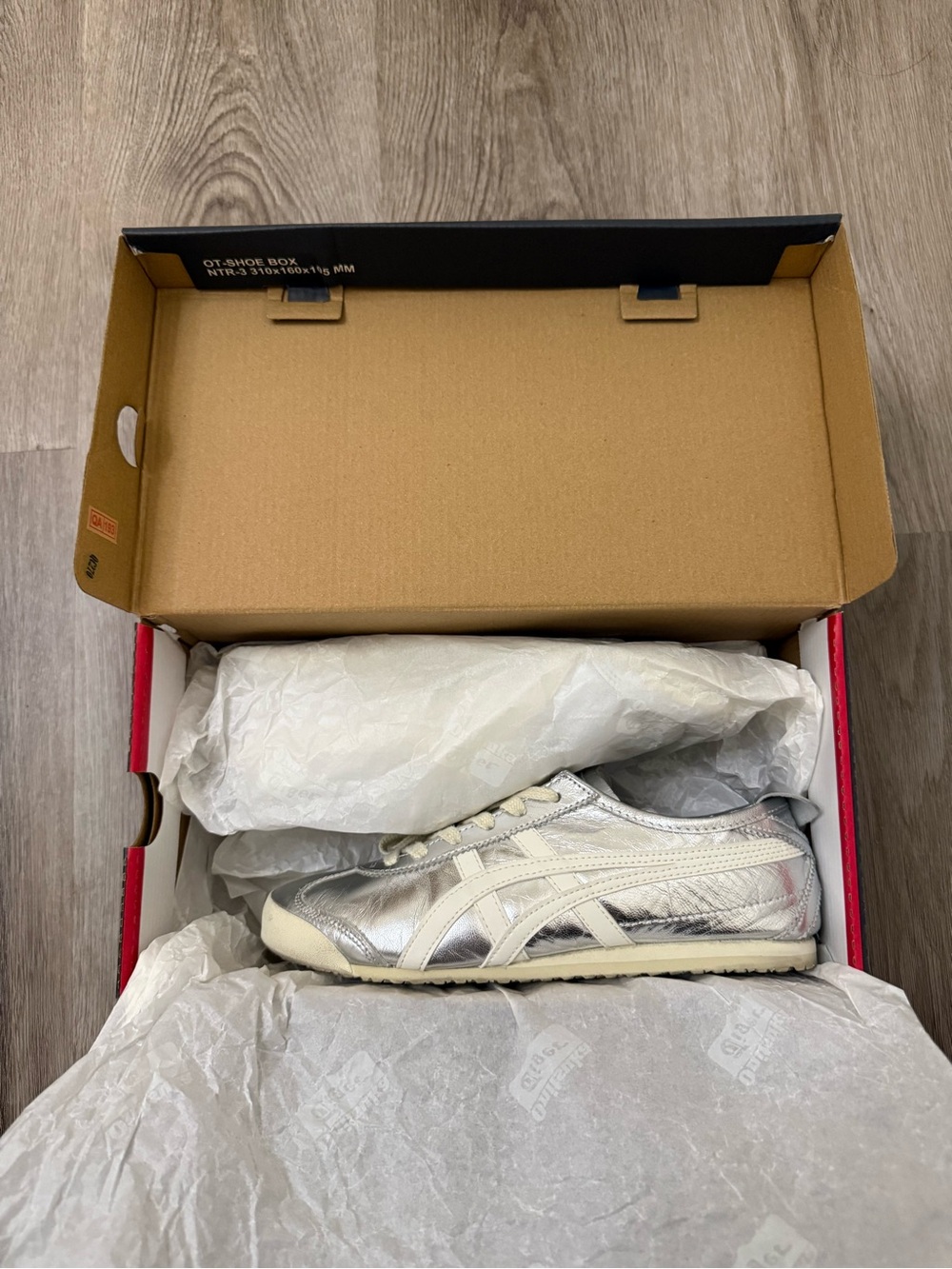Onitsuka Mexico 66 Silver/Off White - Picture 5 of 8